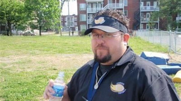 Vincent Bouchard, entraîneur de football aux Estacades, arrêté dans une affaire de pornographie juvénile (mis à jour)