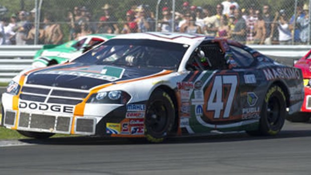 Louis-Philippe Dumoulin recrue de l'année en NASCAR Canadian Tire