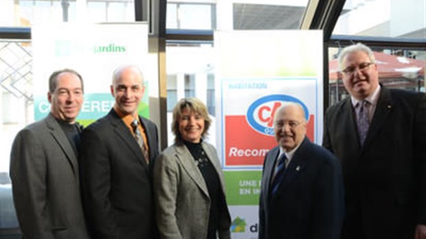 Les entrepreneurs en construction ouvrent leurs portes