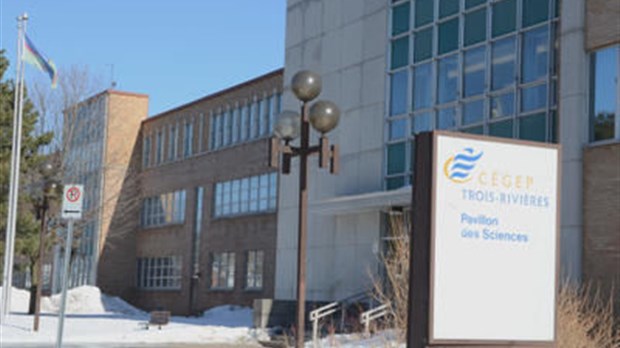 Les étudiants du Cégep disent non à la grève