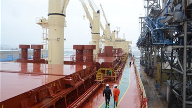 De la grosse visite au port de Trois-Rivières