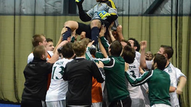 Les Patriotes masculins champions