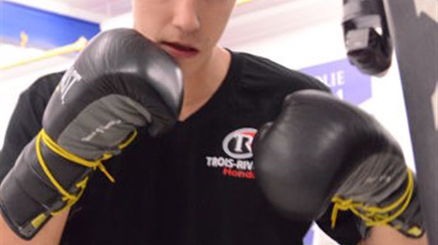 Zewski en préliminaire de Manny Pacquiao