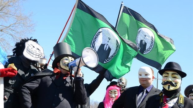 Manifestation contre Narconon