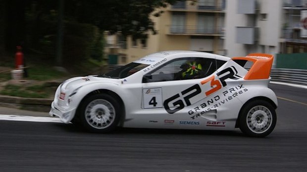 Une week-end électrique pour Camirand