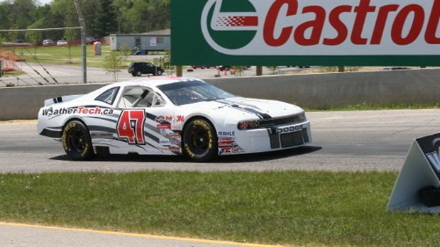 Dumoulin termine 5e à Mosport