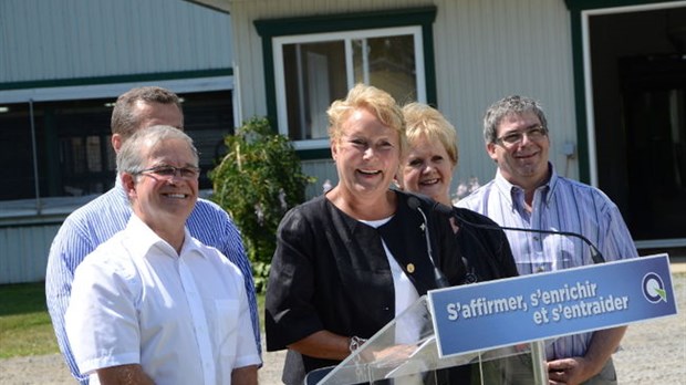 Pauline Marois en campagne dans la campagne