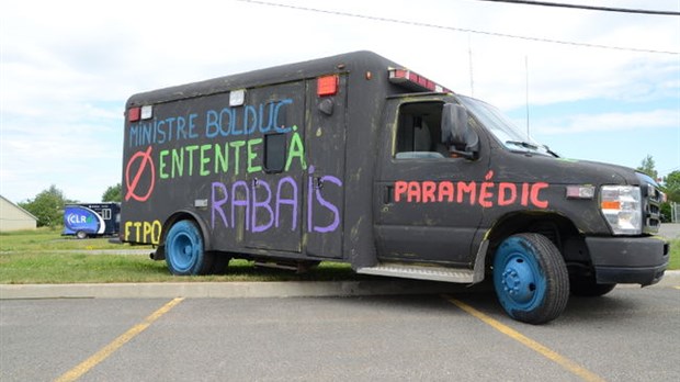 Retour au travail forcé pour les ambulanciers
