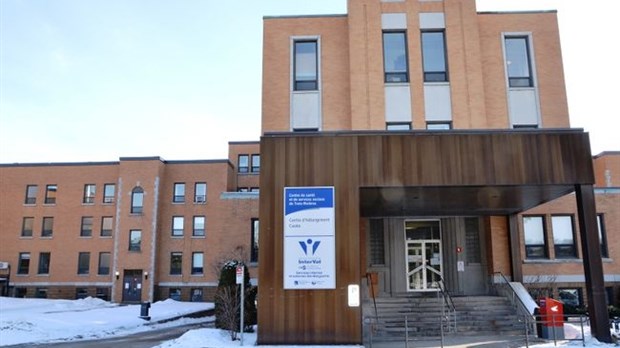 Dix ans sans visite des évaluateurs