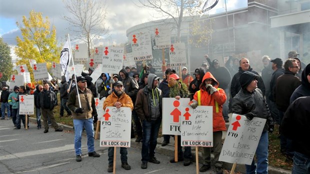 Le combat des élagueurs : manifestation