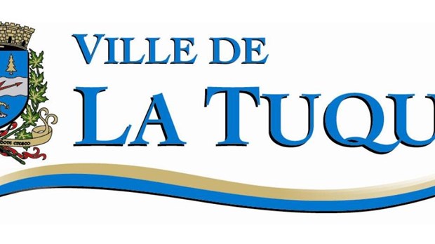 La Tuque - Abris d'auto, Piste cyclable et déchets