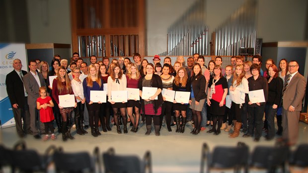 40 étudiants reçoivent des bourses de la Fondation du Cégep de Trois-Rivières