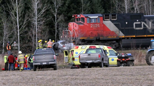 Un train percute une voiture près de Saint-Eugène: Un mort