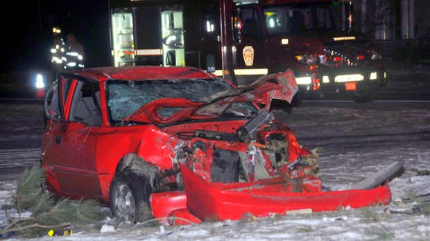 Un spectaculaire accident fait deux blessés à Notre-Dame-du-Bon-Conseil