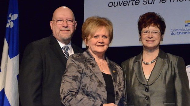 La distribution se poursuit