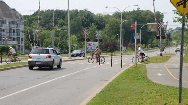 Voitures et vélos: cohabitation encore difficile