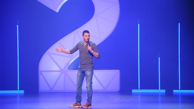Philippe Bond fait éclater de rire Trois-Rivières