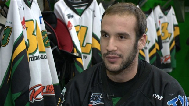LNAH: le Blizzard fait l'acquisition de l'attaquant Patrick Lapostolle 