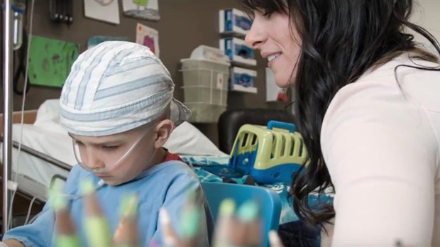 Une chanteuse mauricienne lance un vidéoclip pour la Fondation CHU Sainte-Justine
