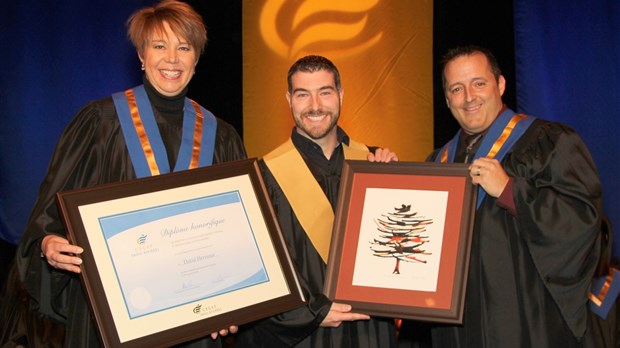 Félicitations aux 880 diplômés du Cégep de Trois-Rivières