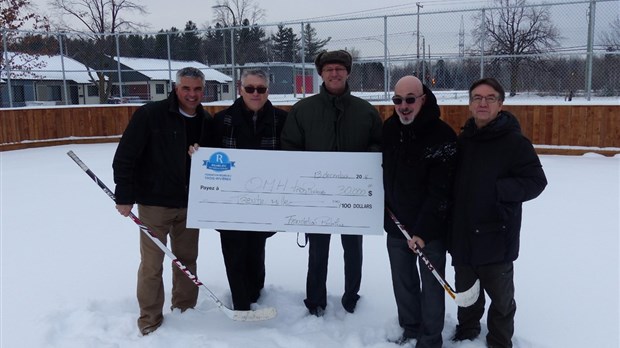 Soutien de 30 000 $ de la fondation Richelieu de Trois-Rivières pour le projet de patinoire multisport
