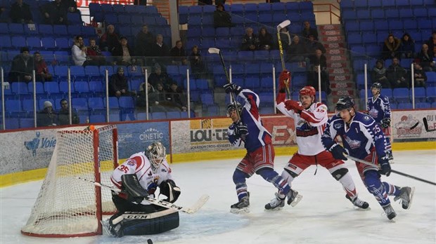 L'indiscipline coule le Blizzard contre Cornwall