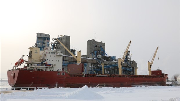 Le Sunda est le premier navire océanique à atteindre  le Port de Trois-Rivières en 2017