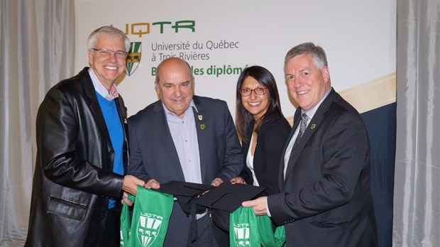 Plus de 250 diplômés se rassemblent à l’UQTR 