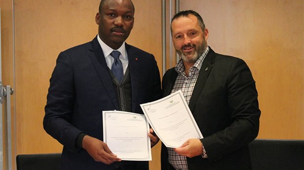 Signature d’une entente de coopération entre le Cégep de Trois-Rivières et la Côte d’Ivoire
