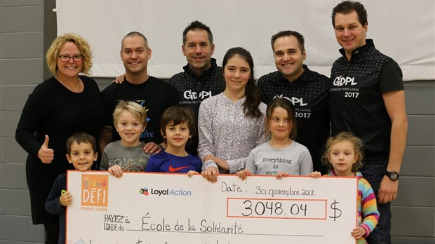 3 048 $ pour l’école de la Solidarité grâce à l’équipe cycliste Loyal Action du Grand défi Pierre Lavoie