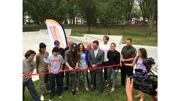 Un deuxième site pour les adeptes de planches à roulettes situé au parc Antoine-St-Onge