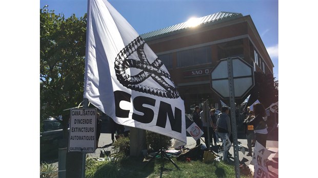 Les syndiqué-es de la Mauricie et du Centre-du-Québec  manifestent à Québec