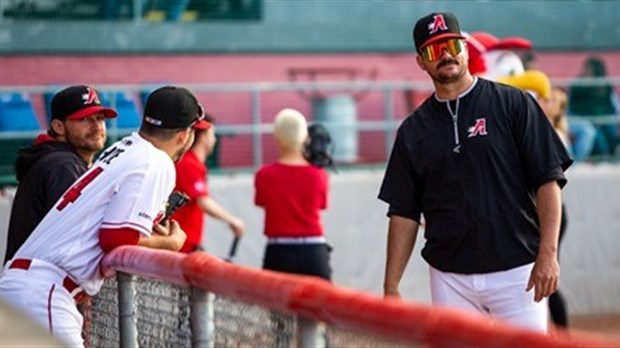 Baseball : retour de l'entraîneur T.J. Stanton chez les Aigles