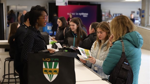 Près de 1000 visiteurs ont découvert l'UQTR, malgré les pannes d'électricité