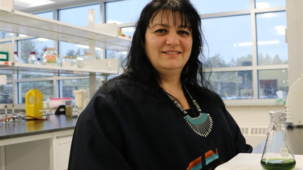 La professeure Isabel Desgagné-Penix remporte le prix Mitacs pour ses travaux sur les micro-algues