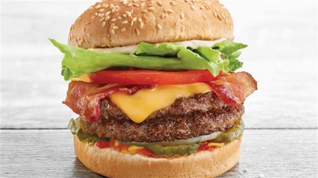 A&W et Christine Sinclair convient les Canadiens au Rendez-vous A&W pour stopper la SP