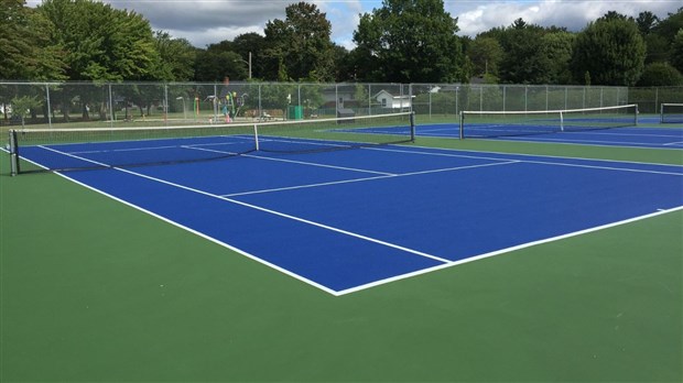 Ouverture des terrains de tennis au parc multisport Réal-Dufresne à Shawinigan