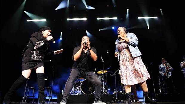 Trois-Rivières : l'artiste Gregory Charles a fait voyager son public dans le temps avec Vintage 69