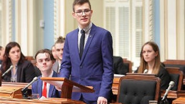 Des étudiant.e.s du Collège Laflèche siègent à l’Assemblée nationale