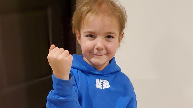 Uni et Brave : une gamme de vêtements pour soutenir Leucan Mauricie-et-Centre-du-Québec