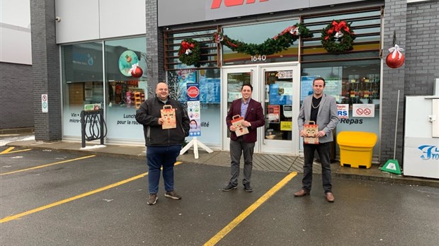 L’Élite du revêtement embarque à son tour dans la grande vague de solidarité à Shawinigan
