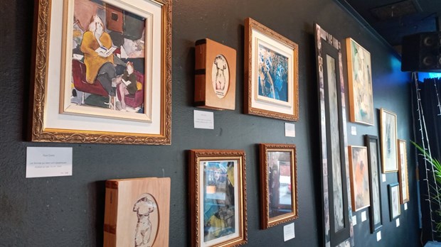 L'exposition mise en lumière à la Journée de la femme se poursuit