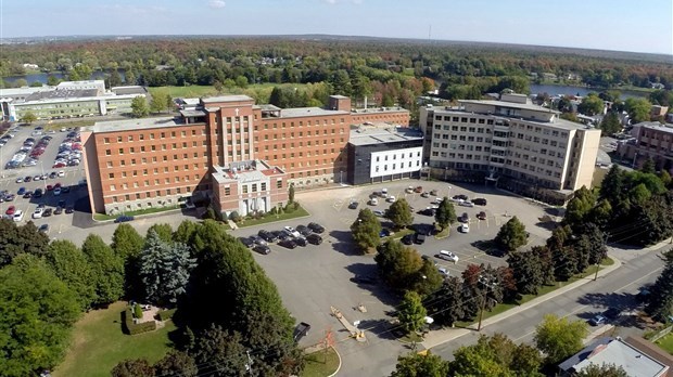 Un second centre d’hospitalisation dédié à la COVID-19 ouvre à Drummondville
