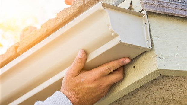 CARACTÉRISTIQUES TECHNIQUES DES GOUTTIÈRES D’ALUMINIUM