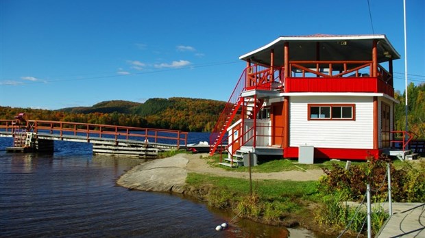 250 000 $ de Québec pour rénover le Camp et auberge lac en Cœur 