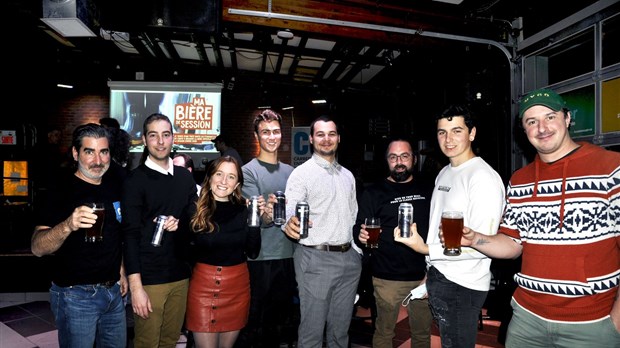 La 155, une bière brassée et commercialisée par des étudiants de l'UQTR