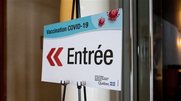 Vaccination contre la COVID-19: plus de 315 000 rendez-vous pris lundi selon Québec