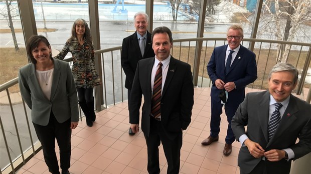 La réfection de la piscine et du chalet du parc Antoine-St-Onge ira de l’avant