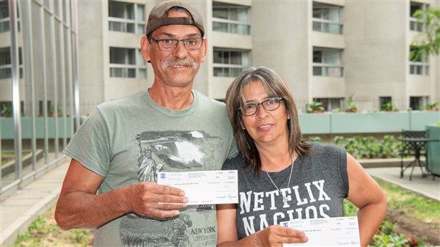 Un couple de la Mauricie gagne 1 000 $ par jour à vie