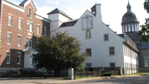 Grande vente d’articles au monastère des Ursulines de Trois-Rivières
